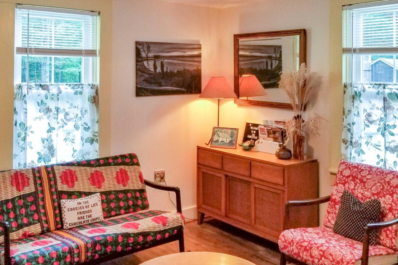 Rustic-Chic Cottage With Yard And Grill - Near Hiking! Northfield Dış mekan fotoğraf